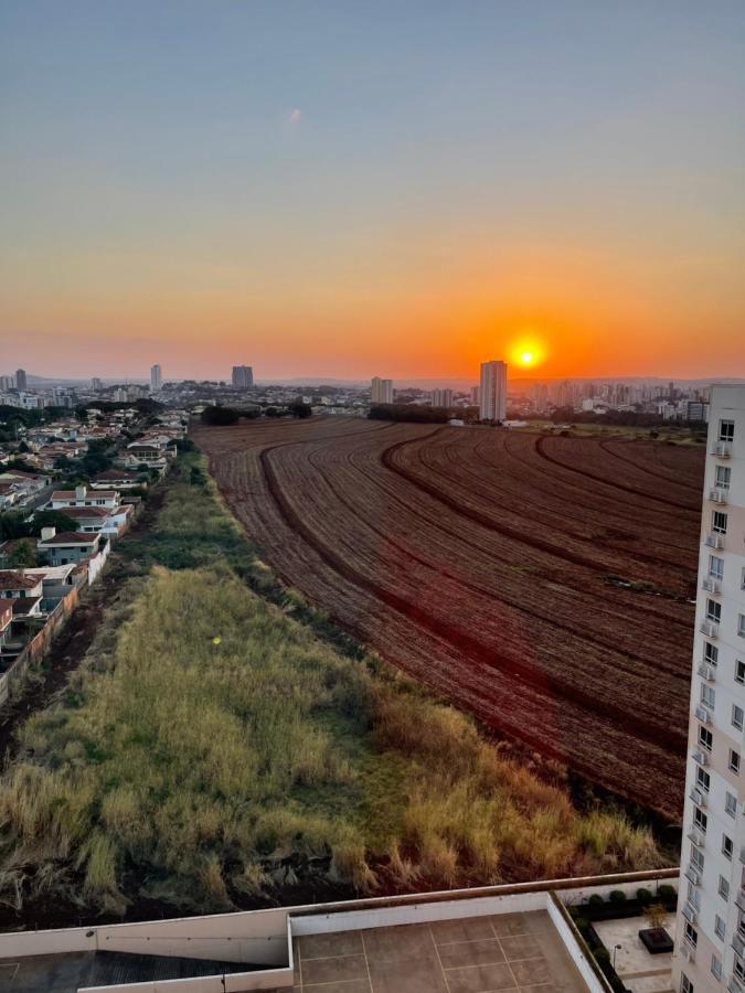 Studio Completo E Aconchegante ريبيراو بريتو المظهر الخارجي الصورة